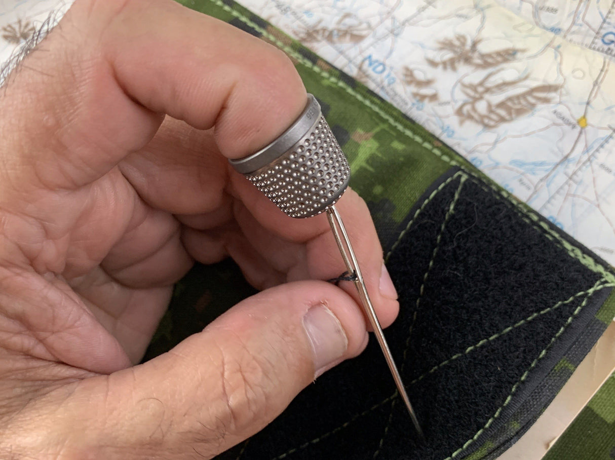 Titanium Thimble - Sormustin