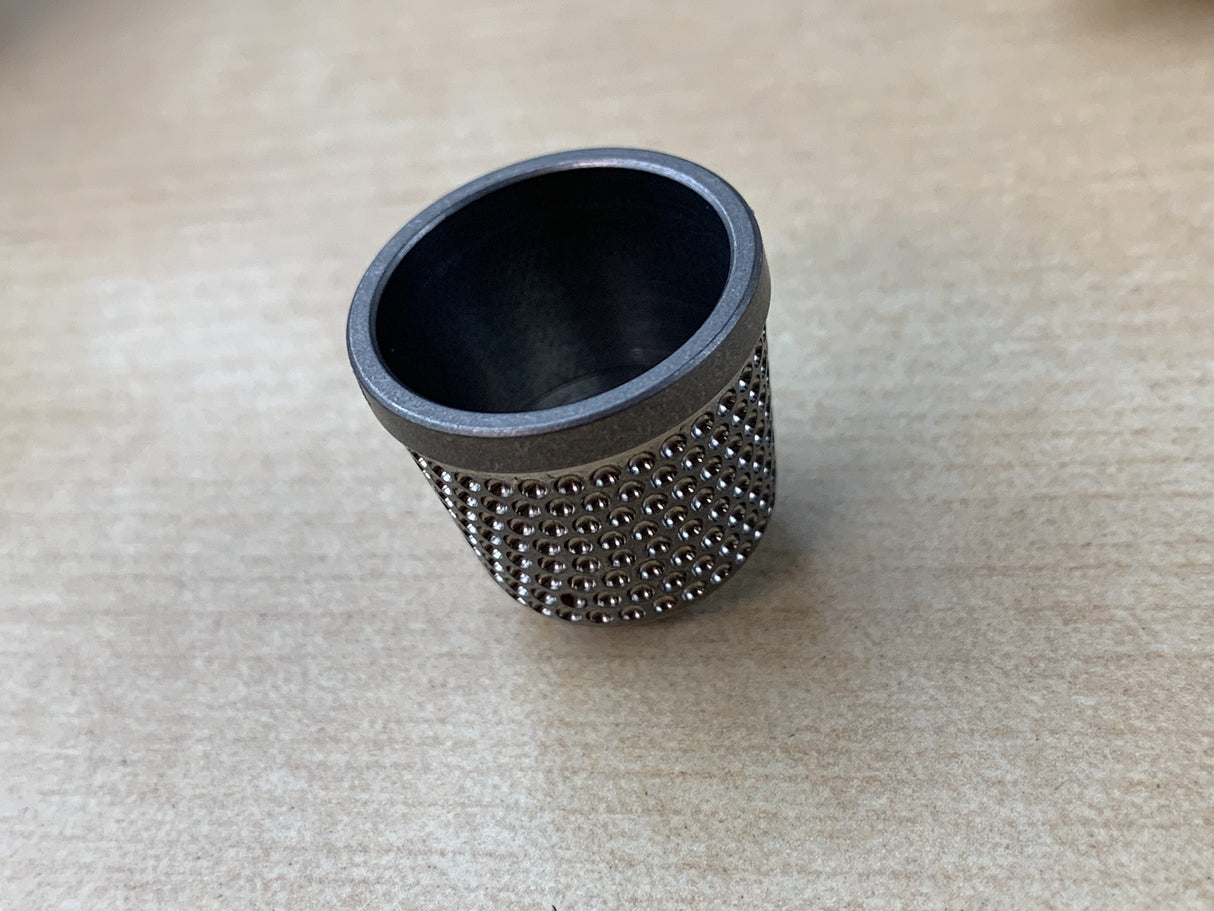Titanium Thimble - Sormustin