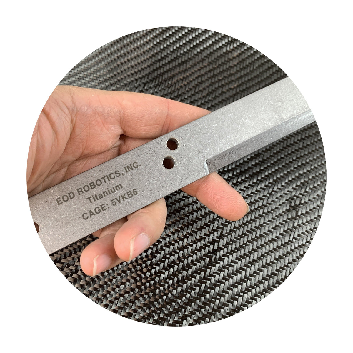 CountyComm Titanium EOD Robotics Breacher Bar Large – Mukama