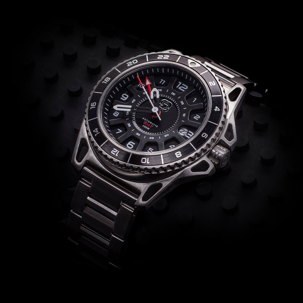 GMT-01 Automatic - Rannekello