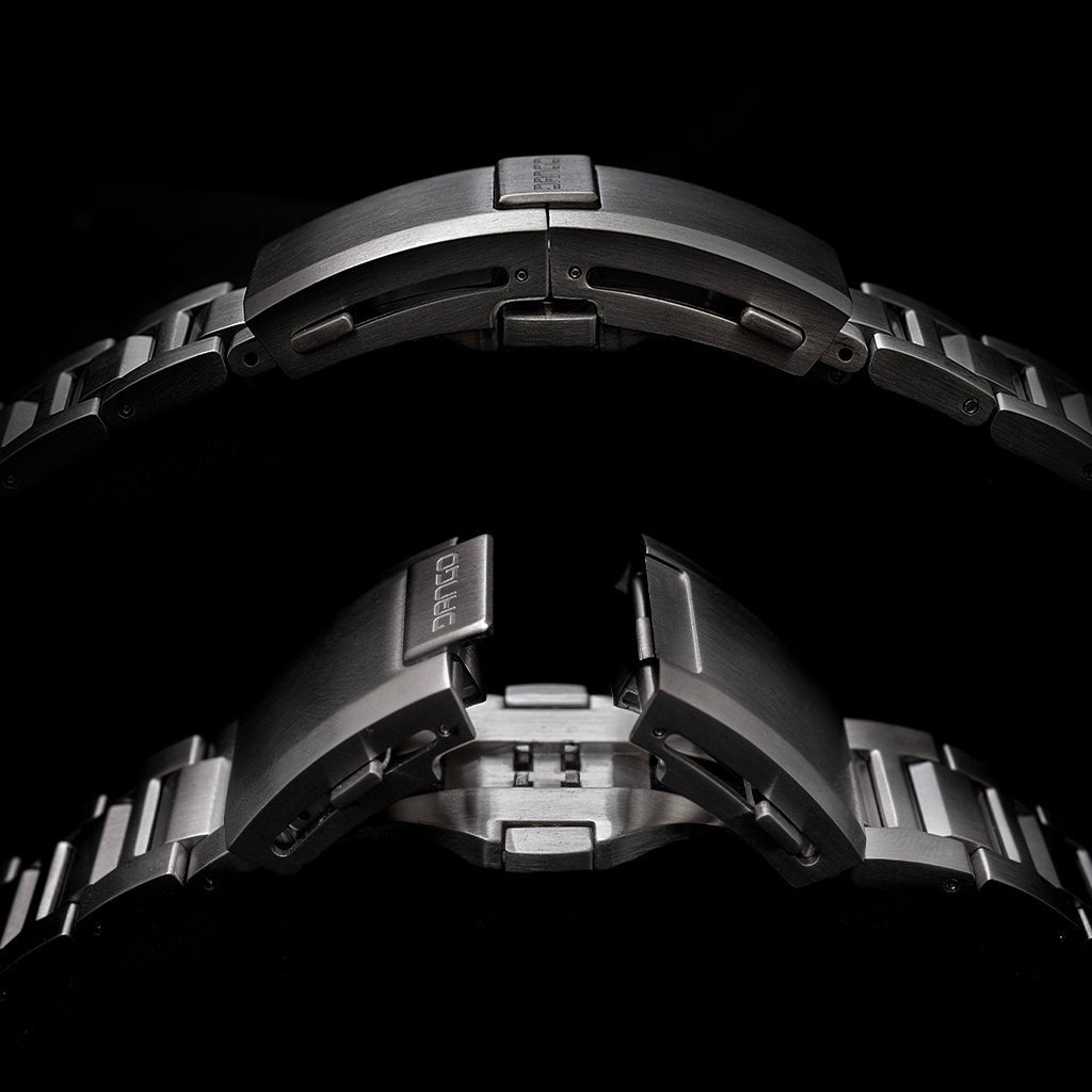 GMT-01 Automatic - Rannekello