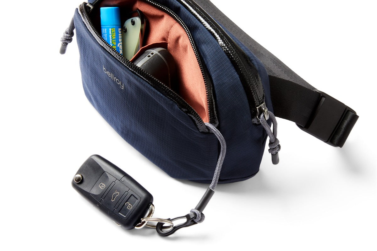 Venture Hip Pack
