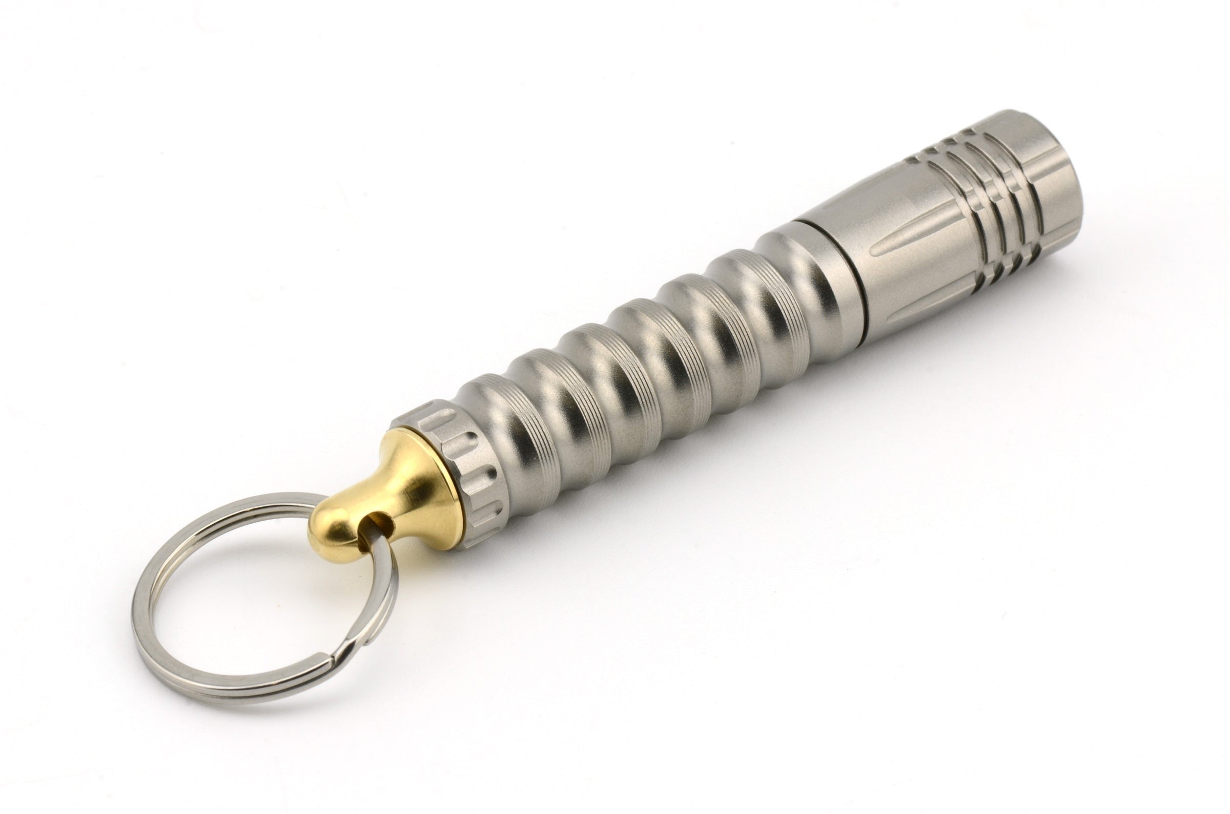 Beta Flashlight Prometheus Lights Beta QRv3 Titanium Flashlight – Mukama
