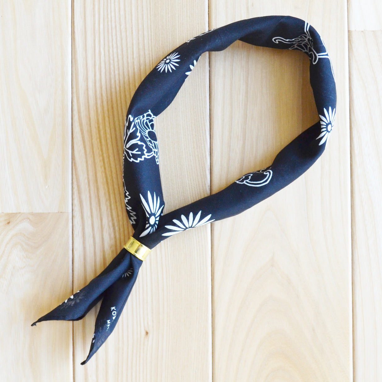 Chrysanthemum Bandana