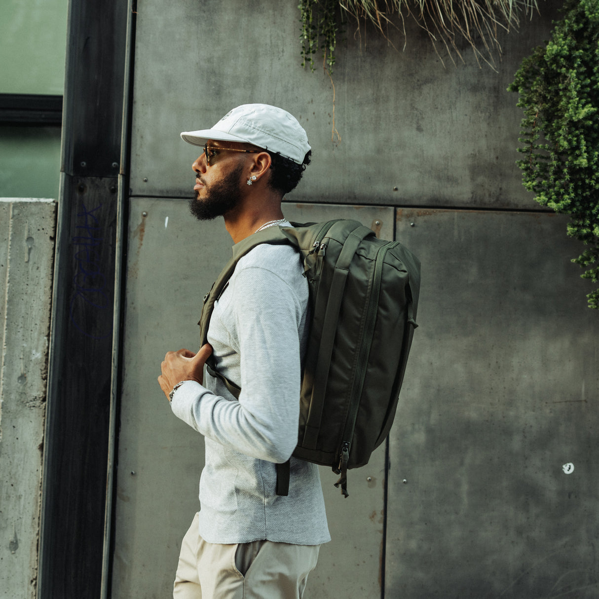 Civic Panel Loader 24 L Backpack