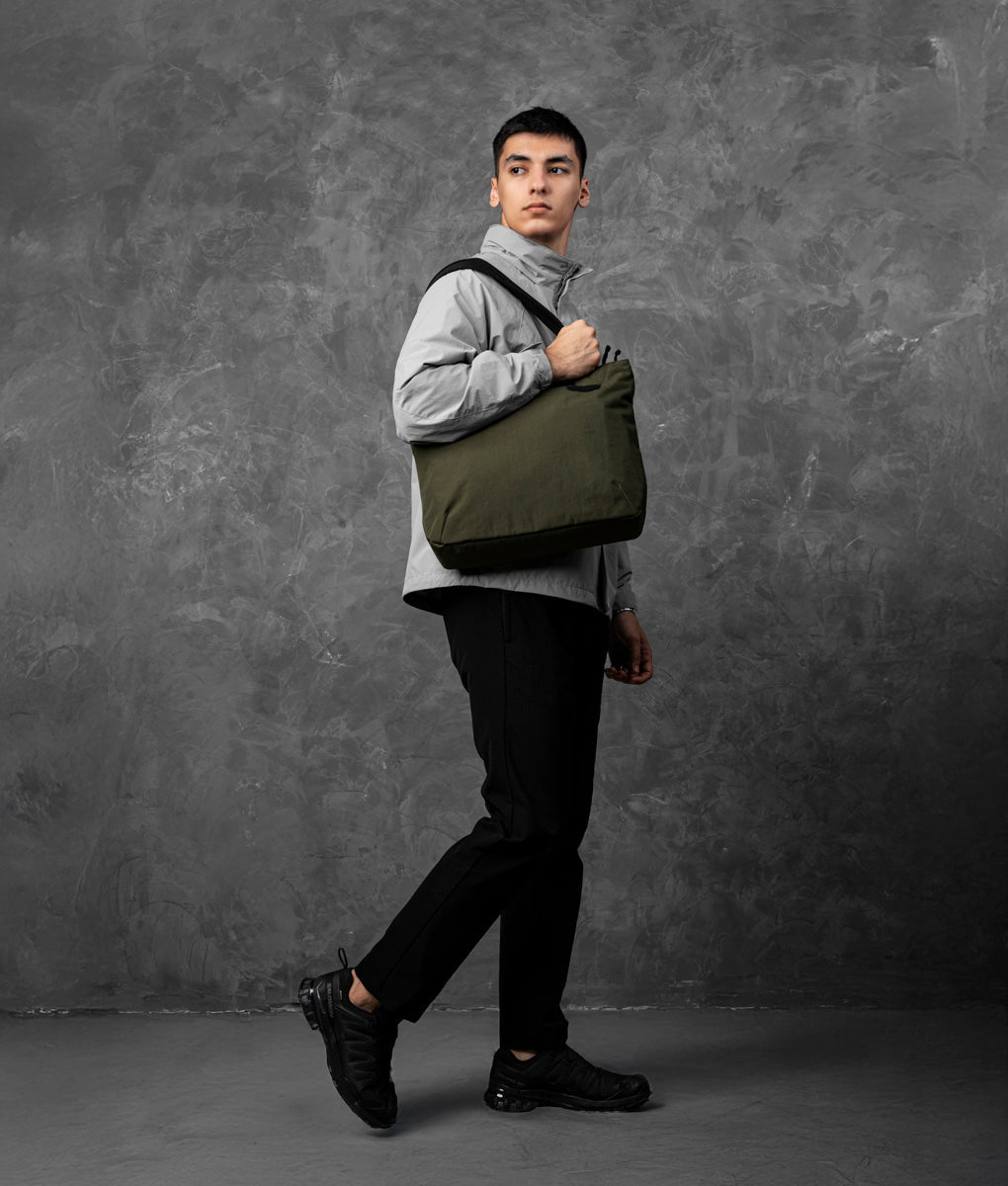 Flight Tote - Laukku