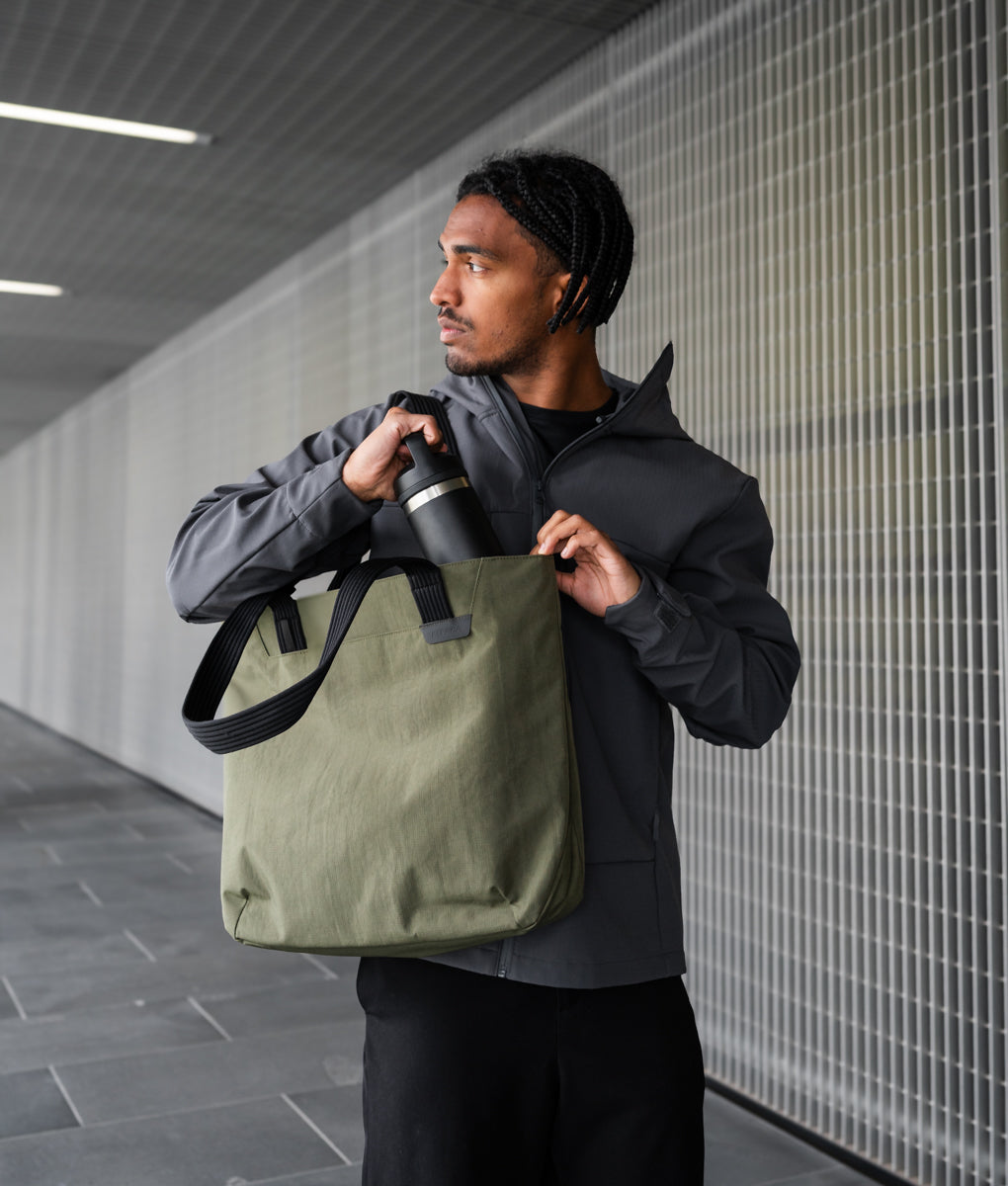 Flight Tote - Laukku