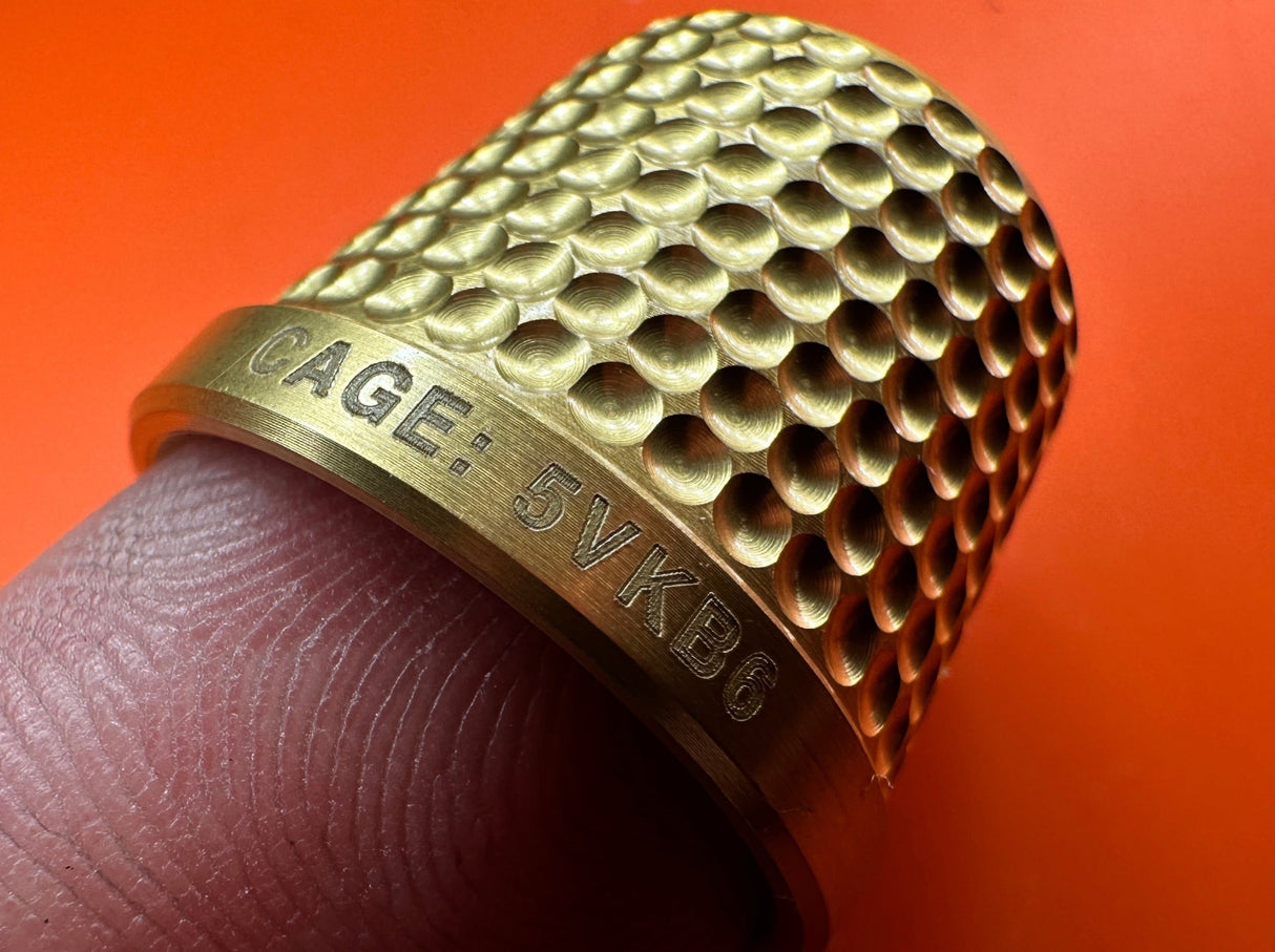 Brass Thimble - Sormustin
