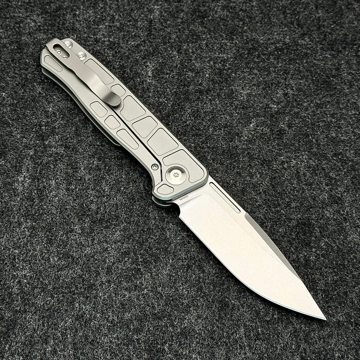 Neutron Star Era-2 Nail Groove - Veitsi