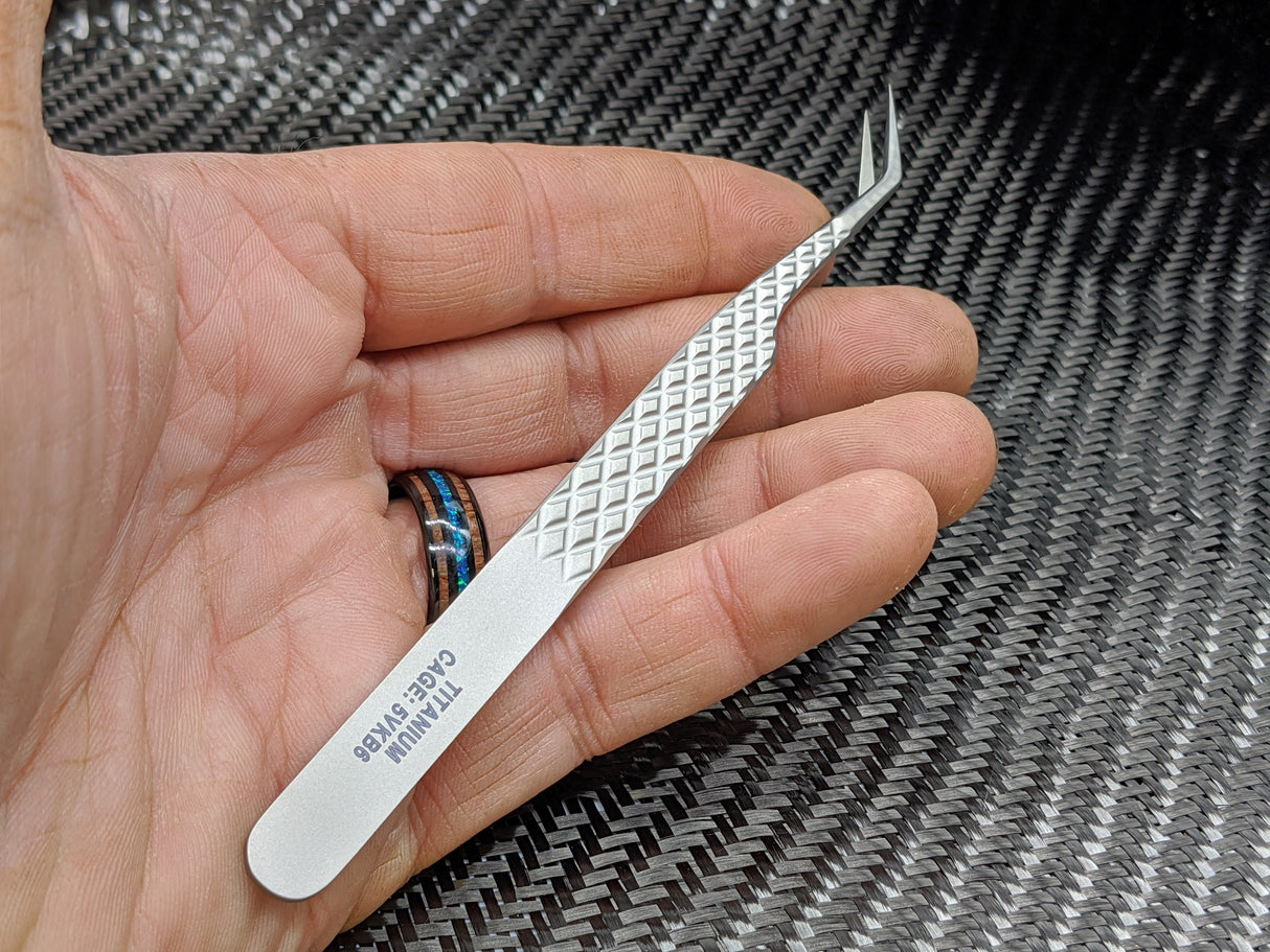 Bent Pineapple Titanium - Pinsetit