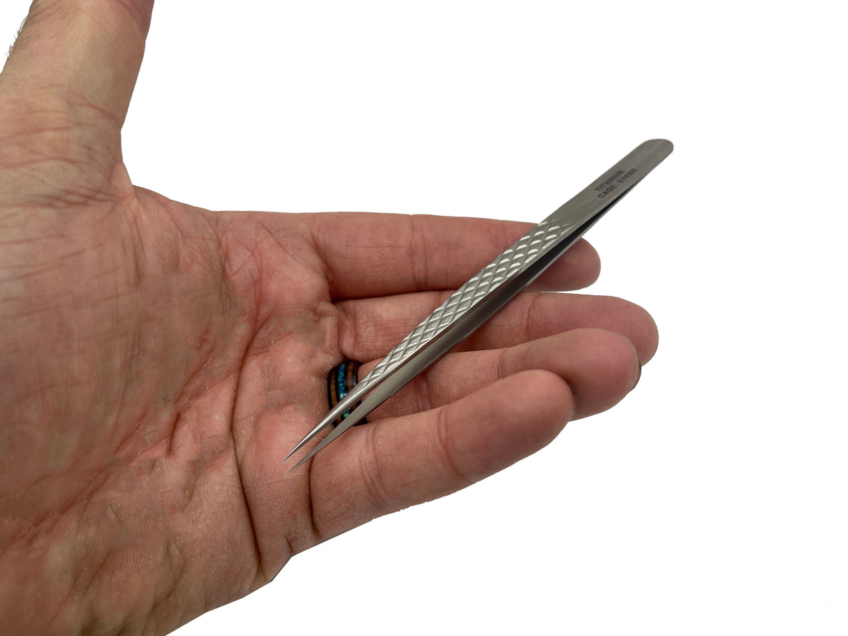 Straight Pineapple Titanium - Pinsetit