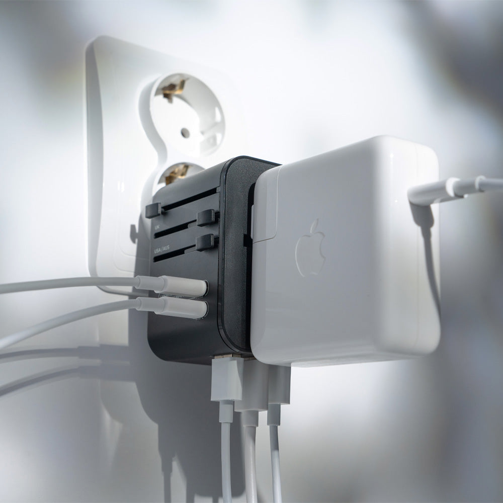 Global Travel Adapter - Matka-adapteri