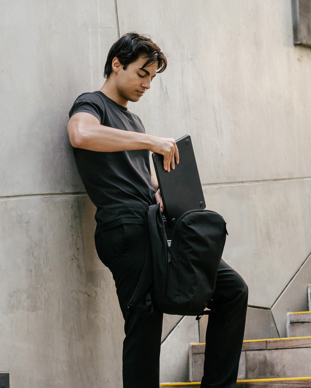 MetroBackpack12L-Axoflux400D-Web-012.jpg
