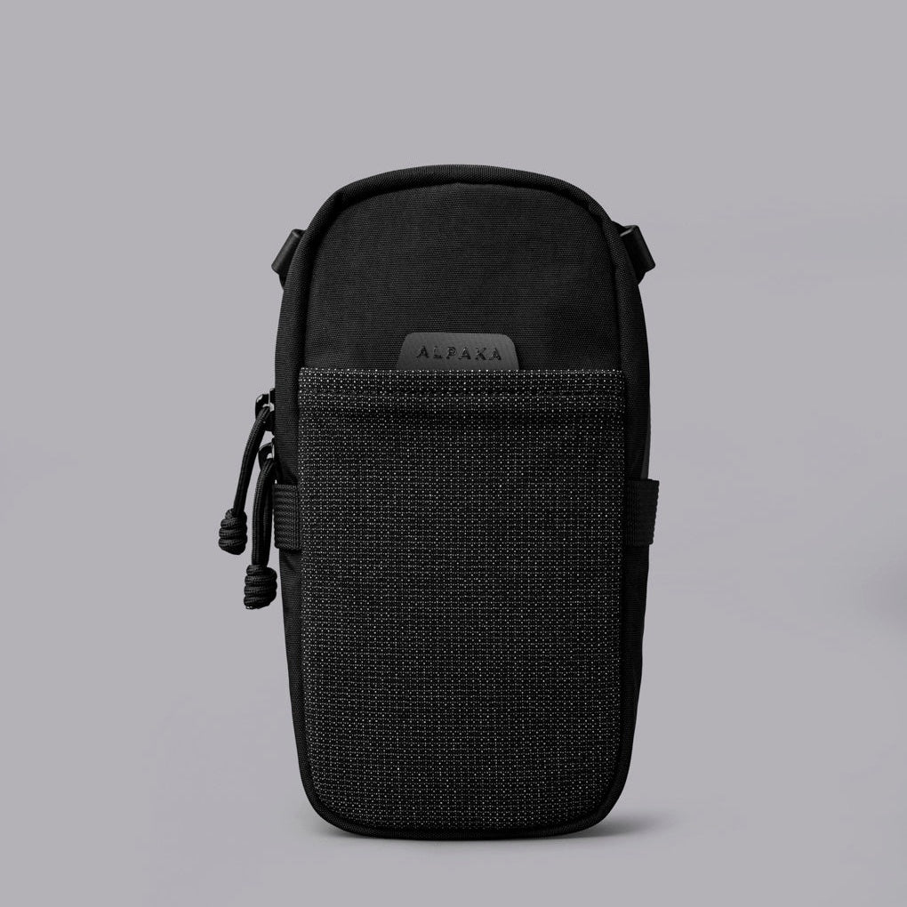 ModularShoulderPocketMaxAxoflux400DBlack_WashedNylon__0006_edited.jpg