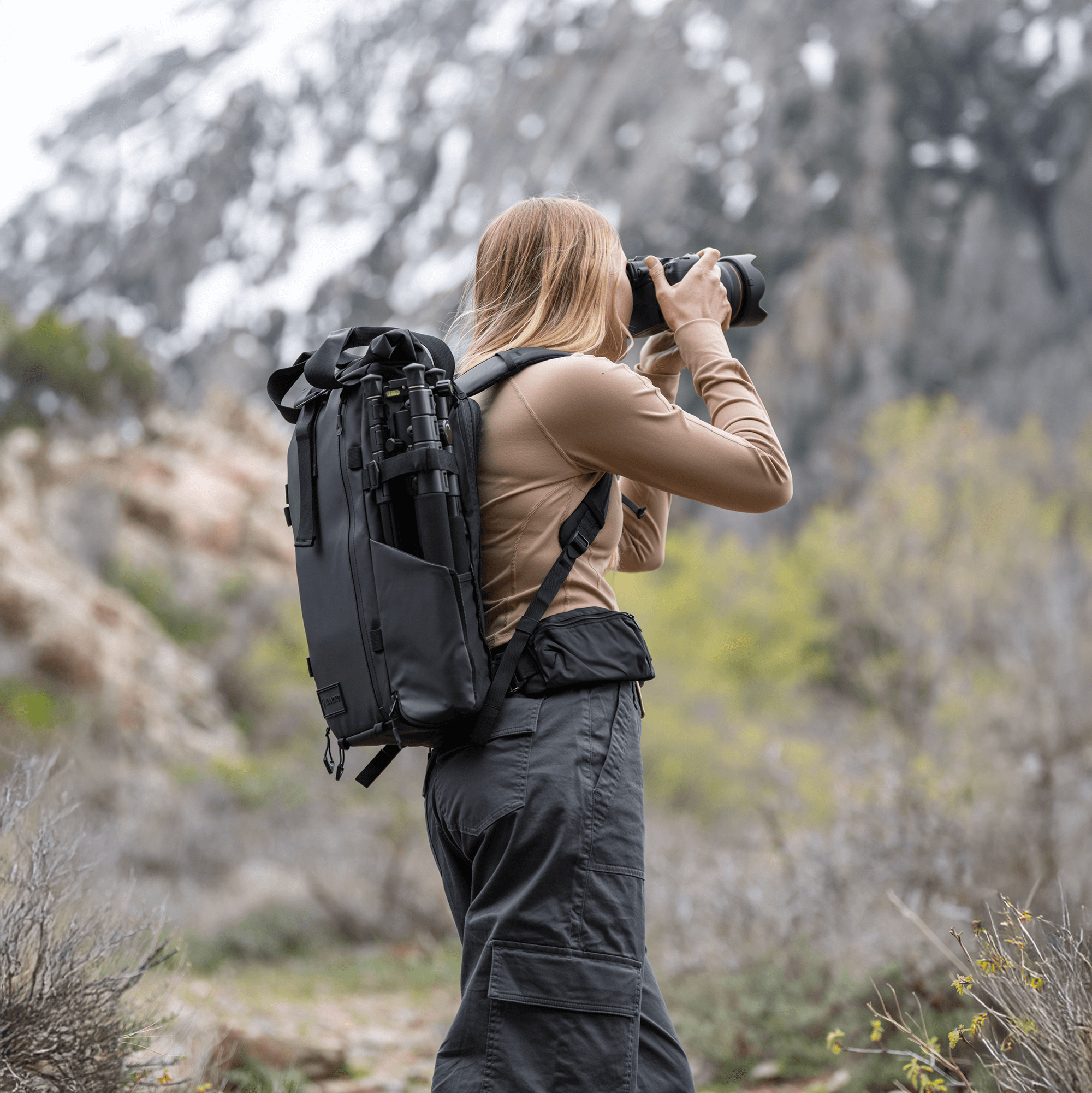 バッグ oda-p PRVKE 21L in Black – WANDRD Gear