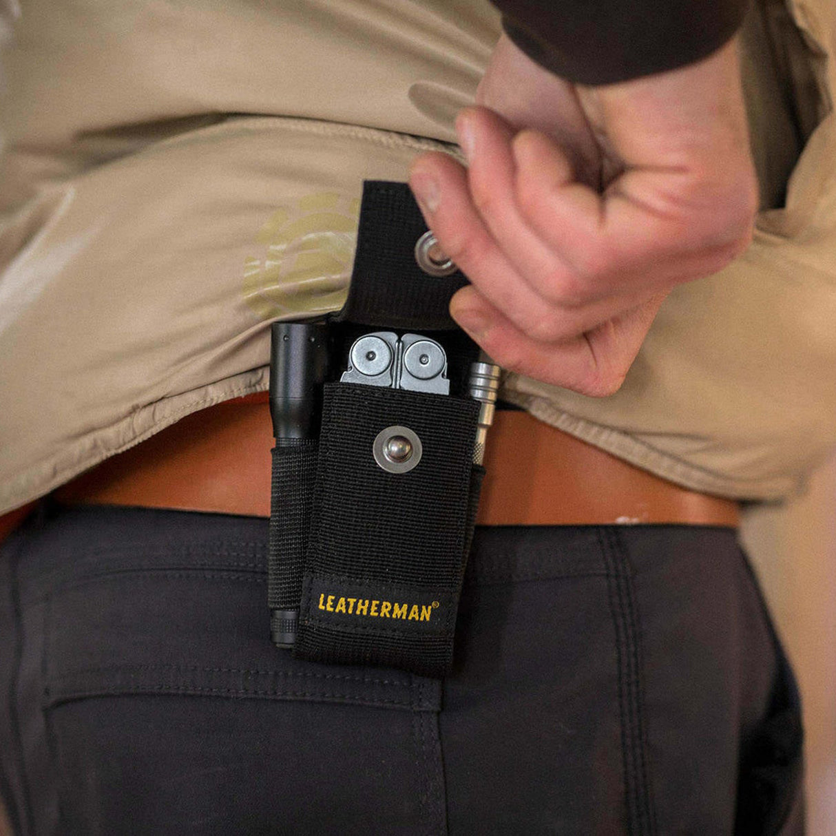 Nylon Sheath w/ Pockets