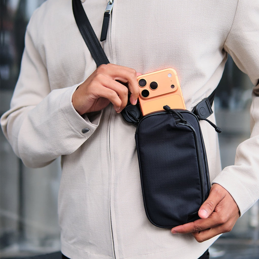 Alpaka Bravo Passport Pouch