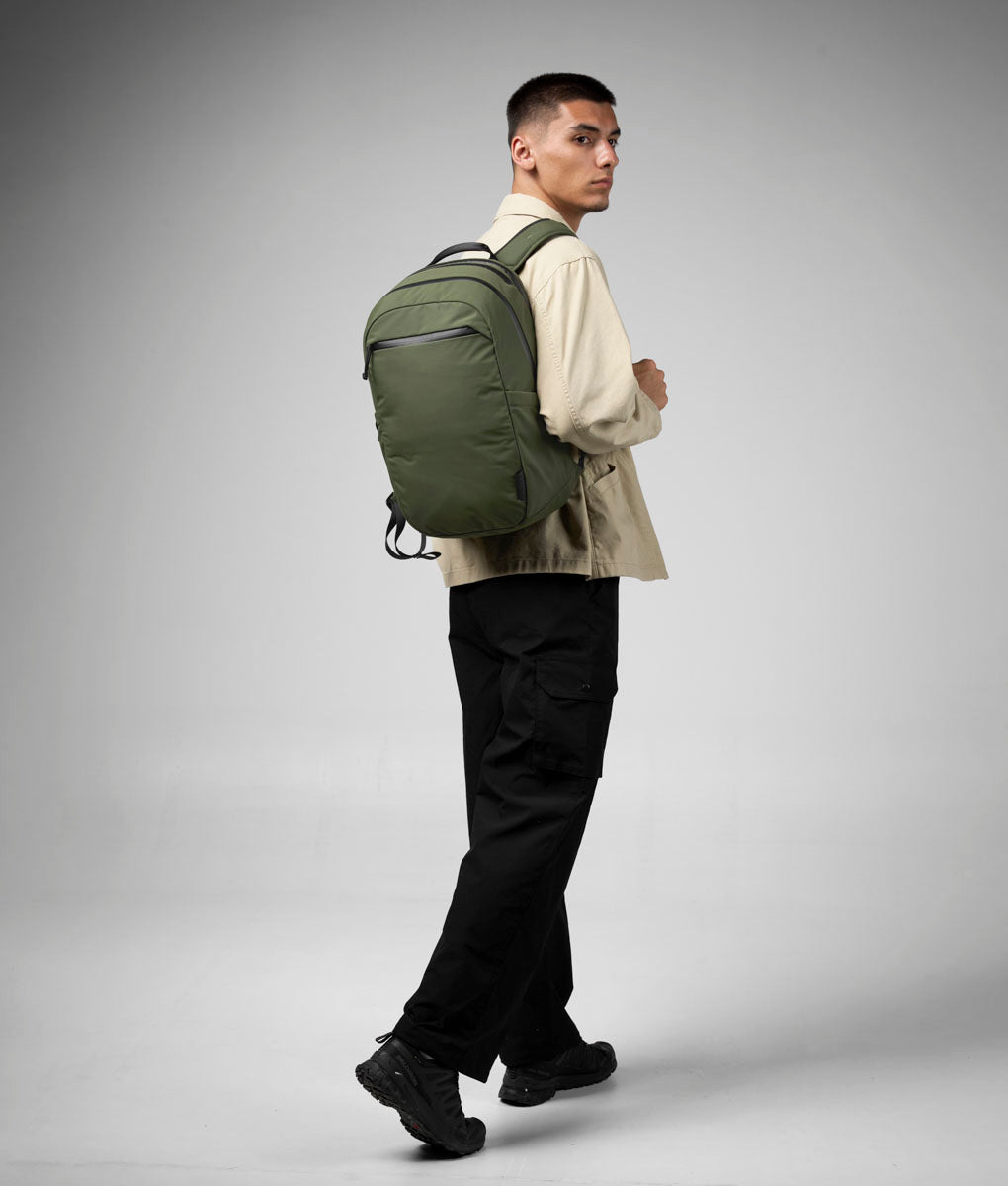 Alpaka Essential Pro 22 L Backpack