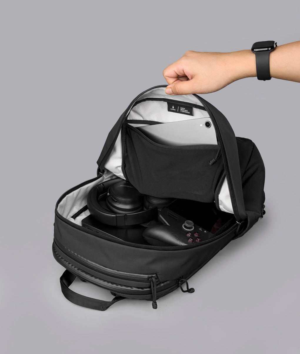Alpaka Essential Pro 22 L Backpack