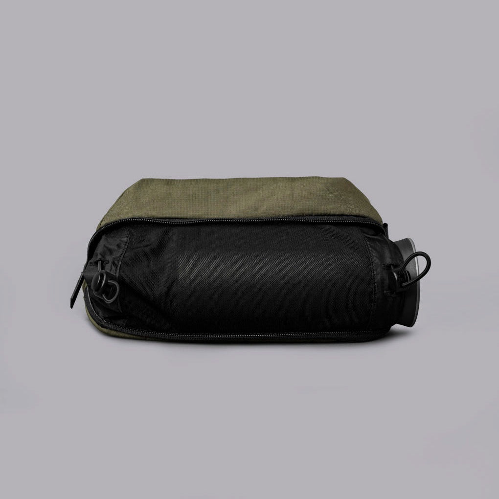 Alpaka Flight Sling Pro 2.5 L