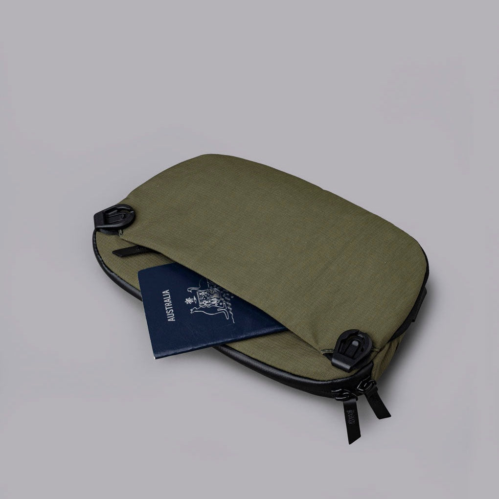 Alpaka Flight Sling Pro 2.5 L