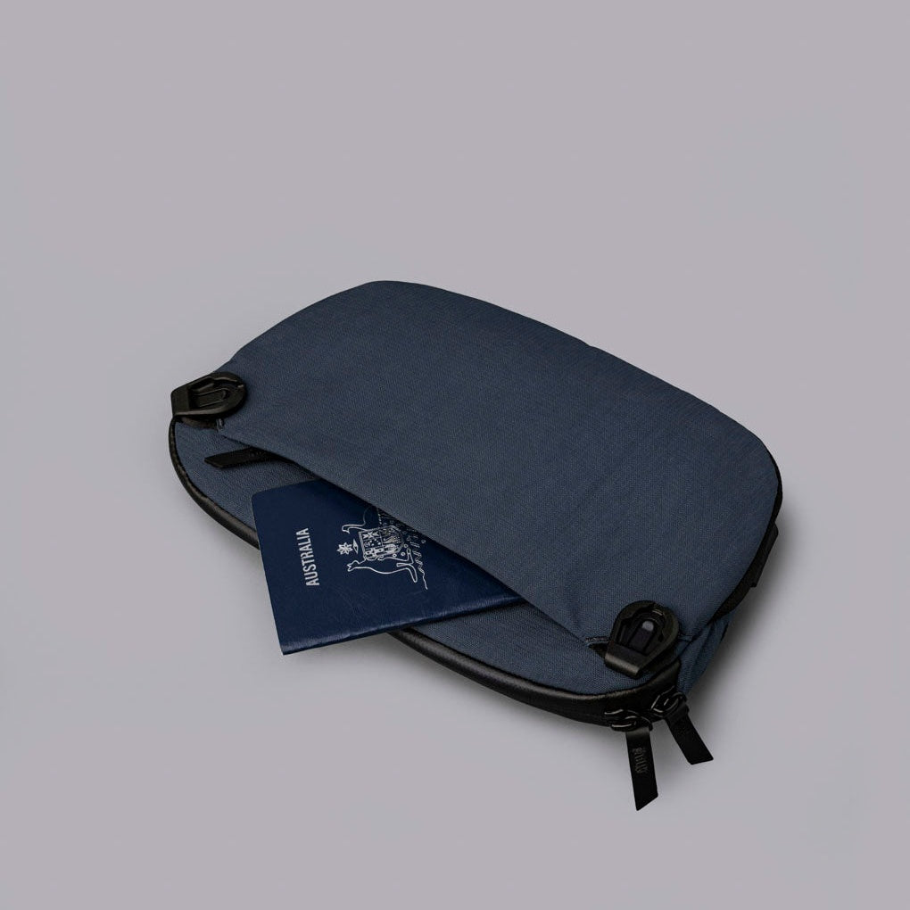 Alpaka Flight Sling Pro 2.5 L