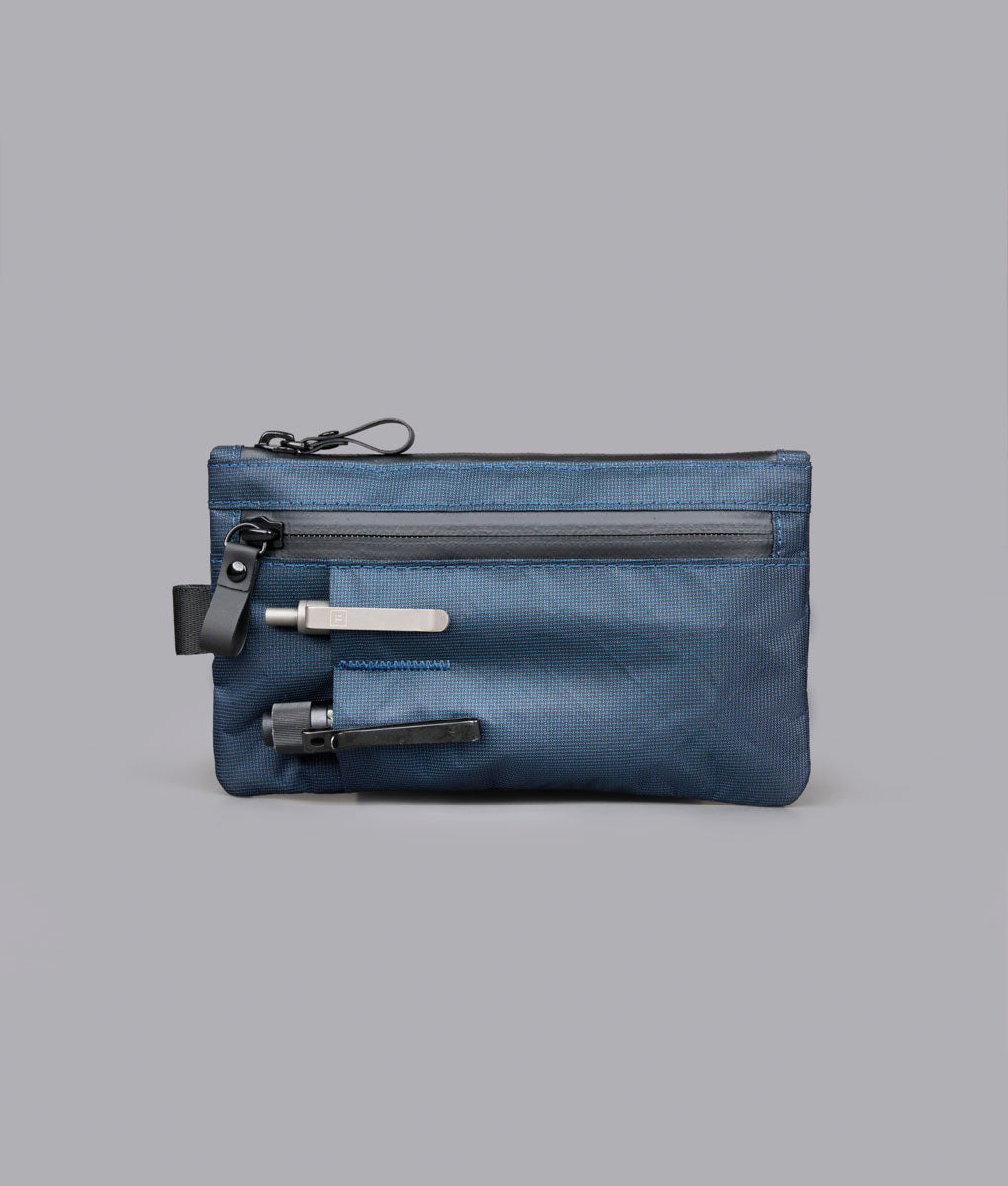 Alpaka Zip Clutch