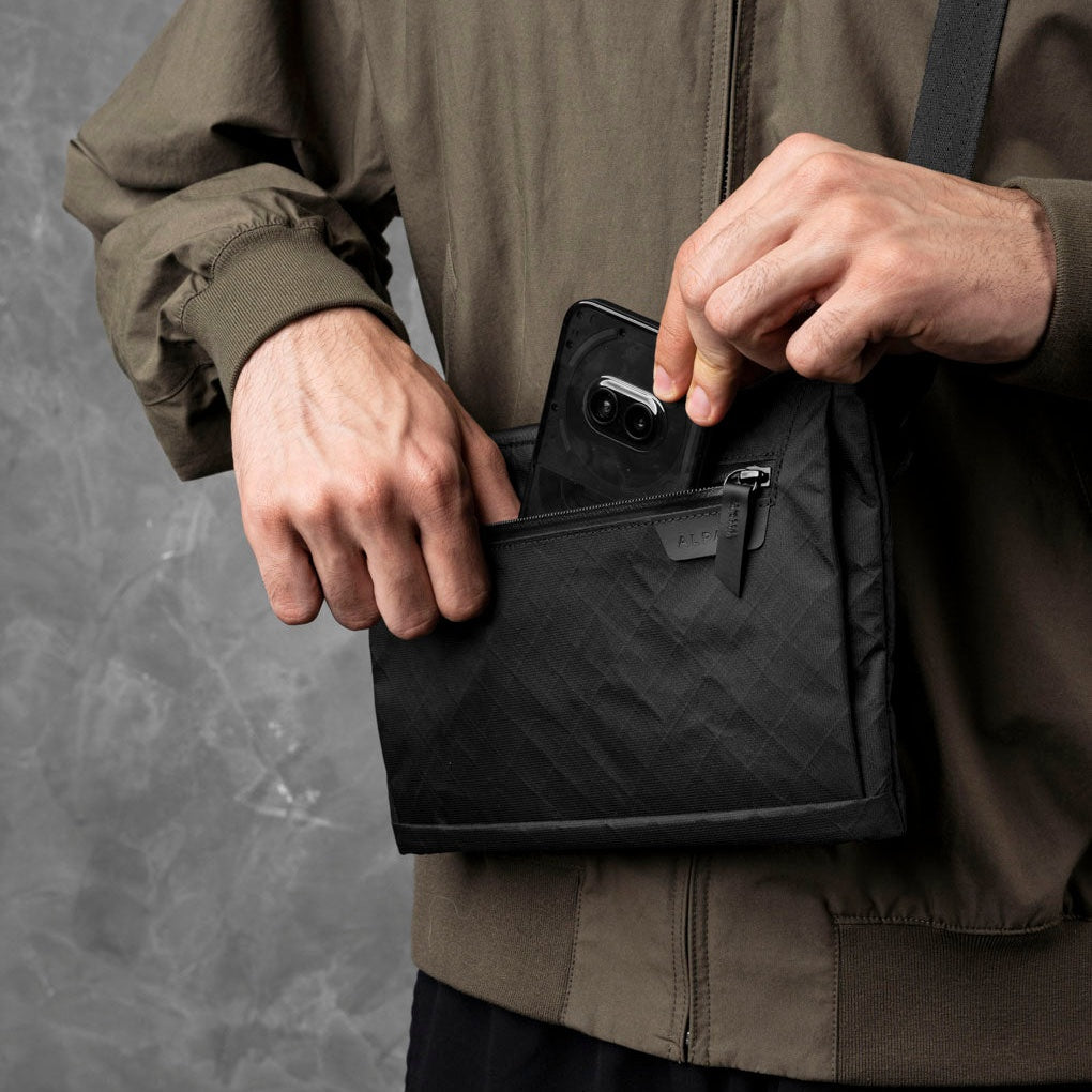 Alpaka Zip Pouch Max V2
