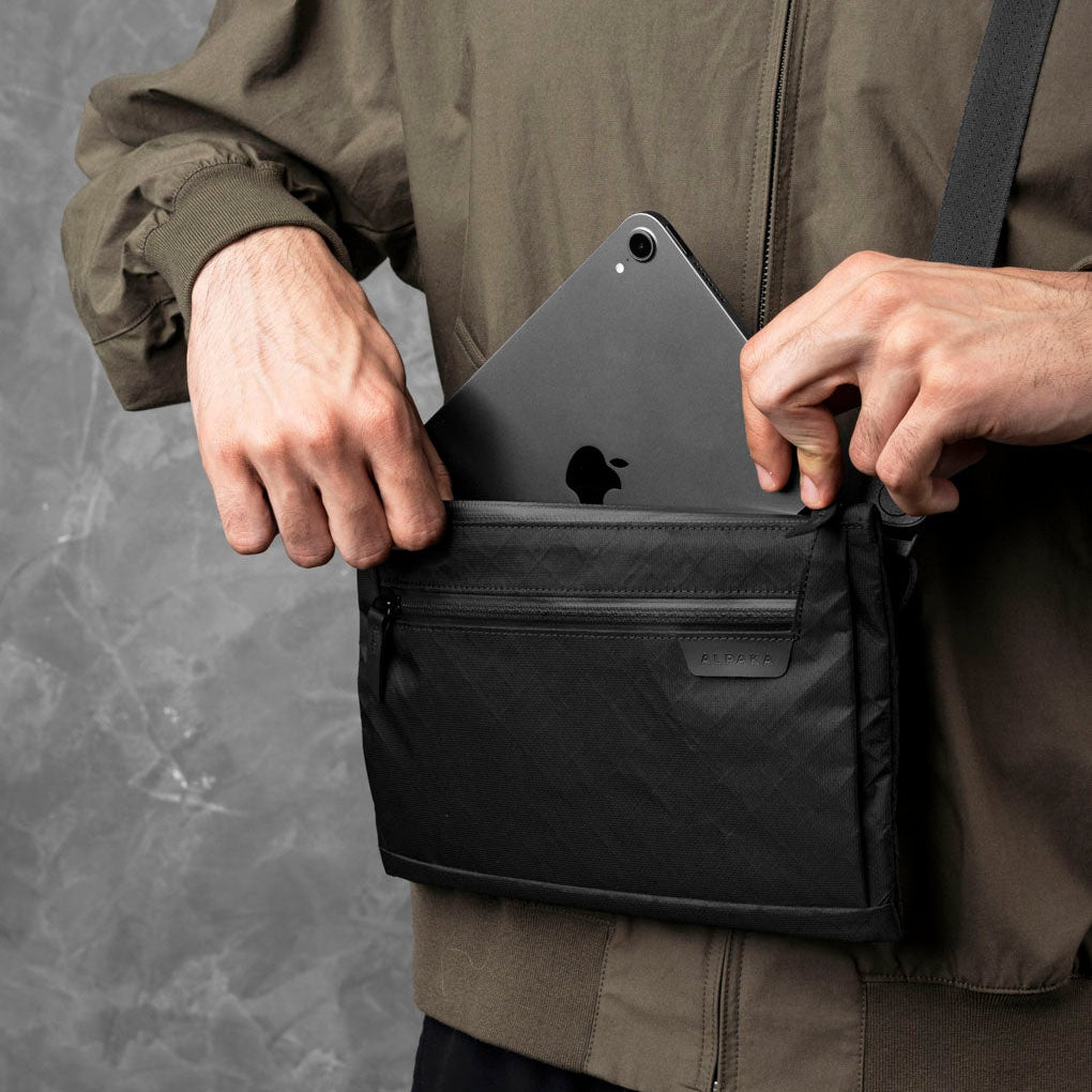 Alpaka Zip Pouch Max V2