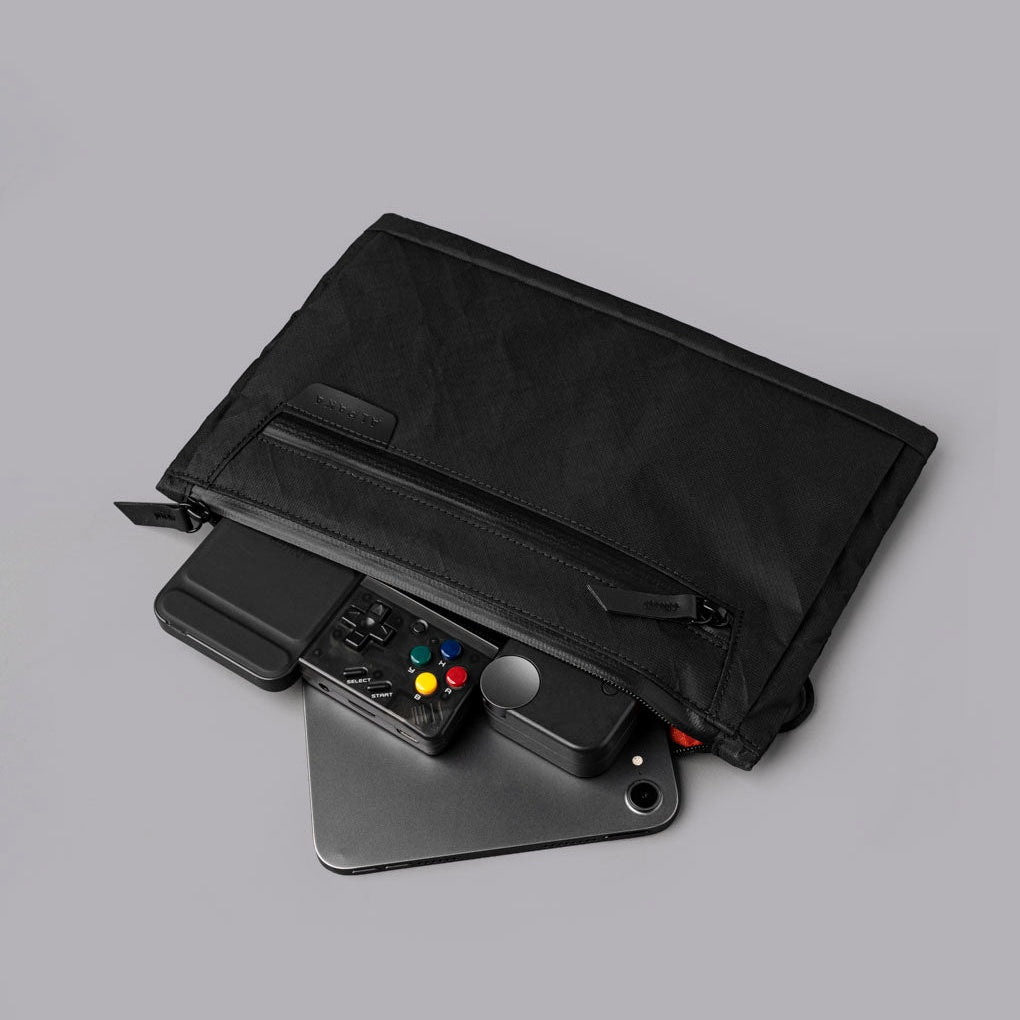 Alpaka Zip Pouch Max V2