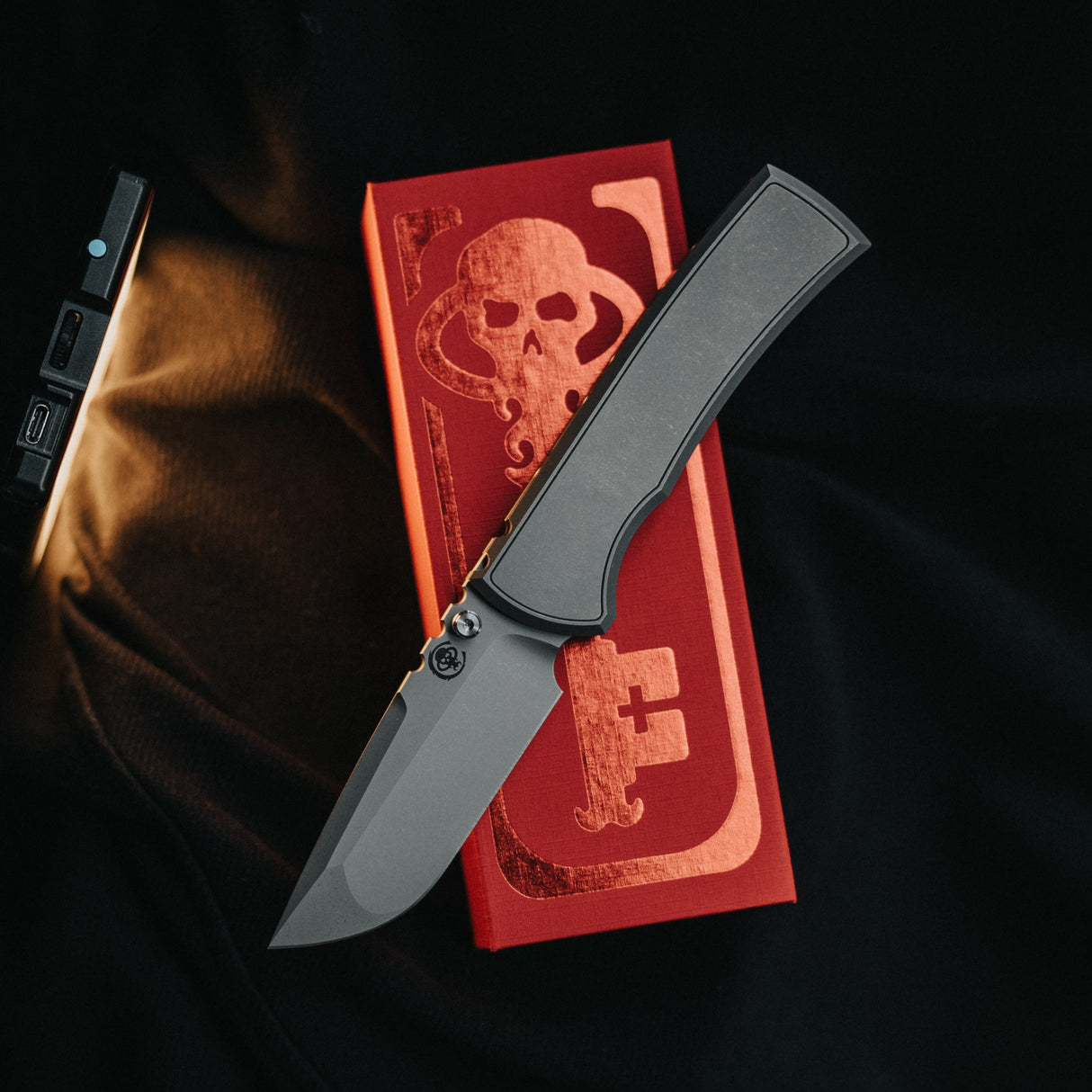Chaves Knives Redencion 229 Integral Magnetic Knife