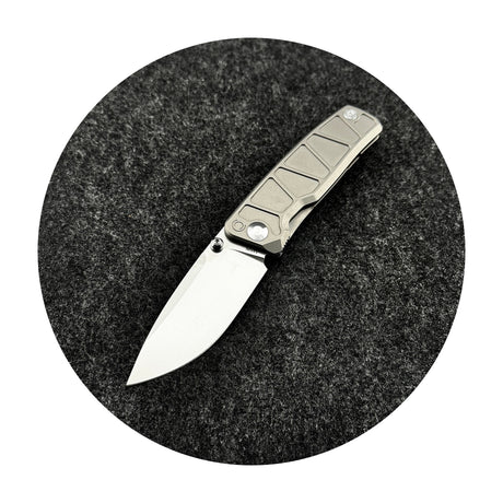 CornCraft Redshift Thumb Stud Knife