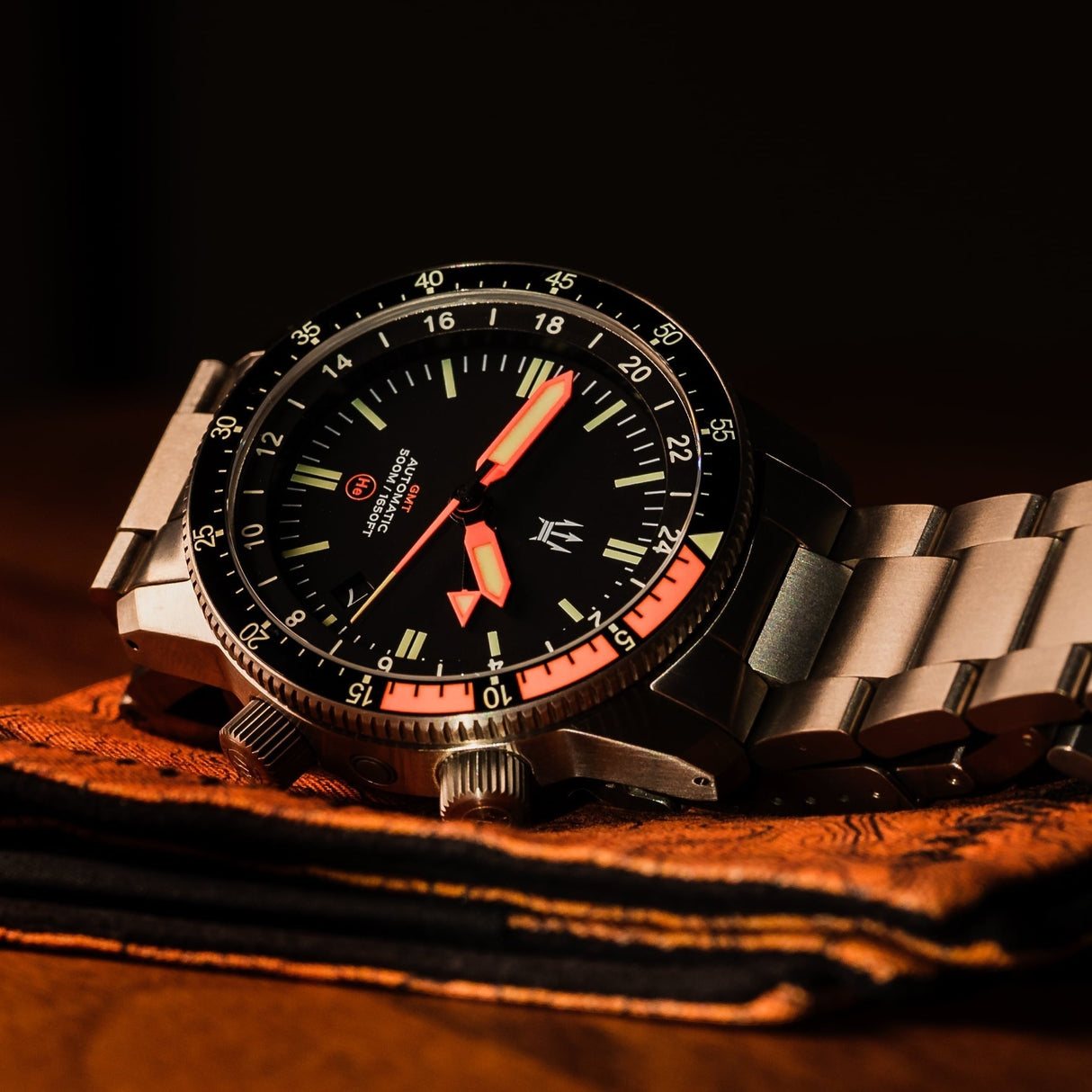 CountyComm Alto Mare 9075 GMT Watch