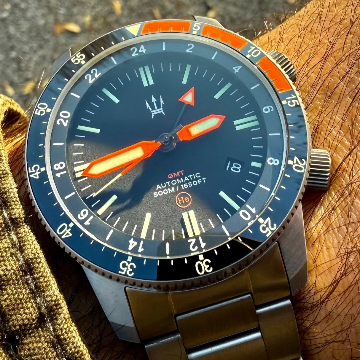 CountyComm Alto Mare 9075 GMT Watch