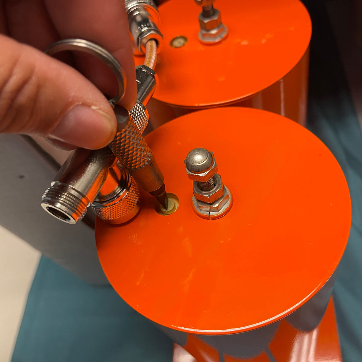 CountyComm Nub Titanium Screwdriver