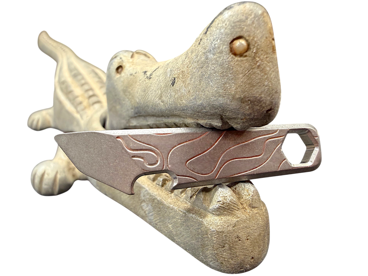 CountyComm Wedg-E Titanium Pry Tool
