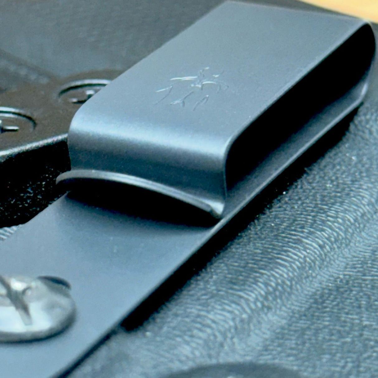 DCC 1 Series Gear Clip® Belt Clip