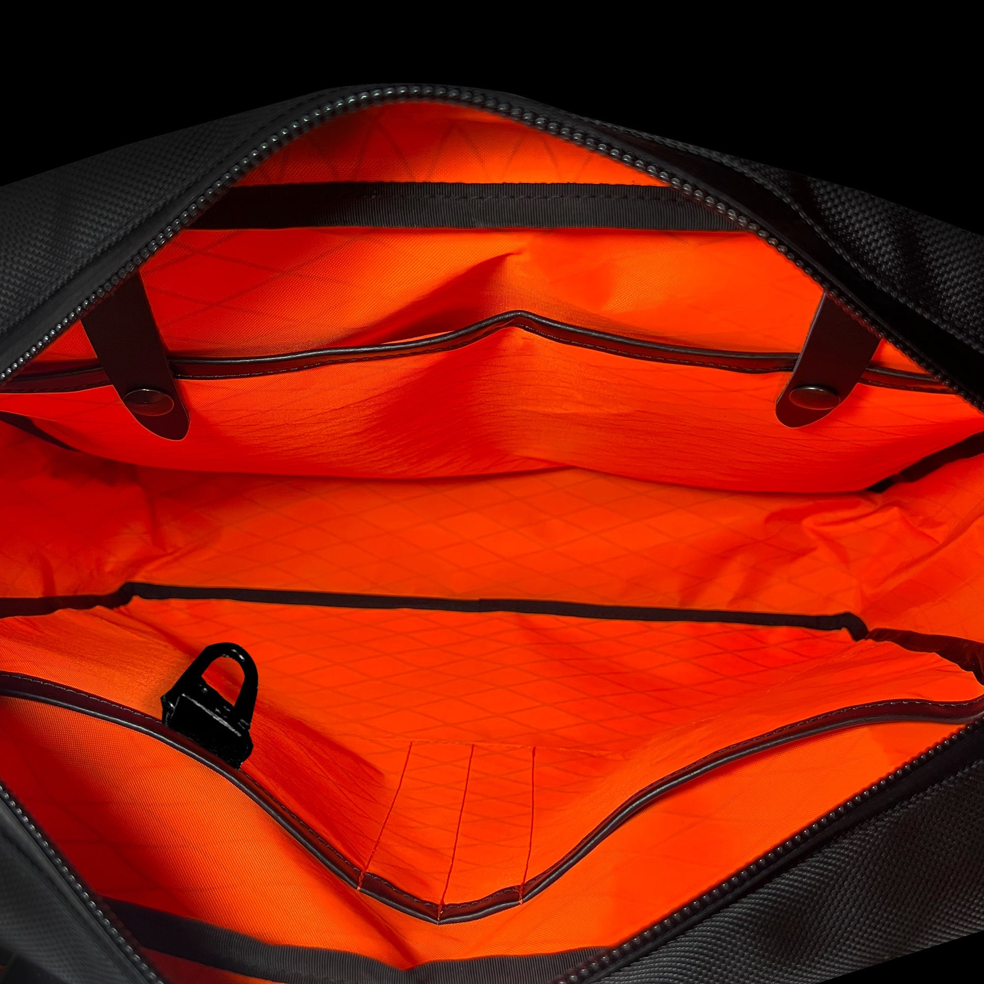 Defy Defender Briefcase – Mukama