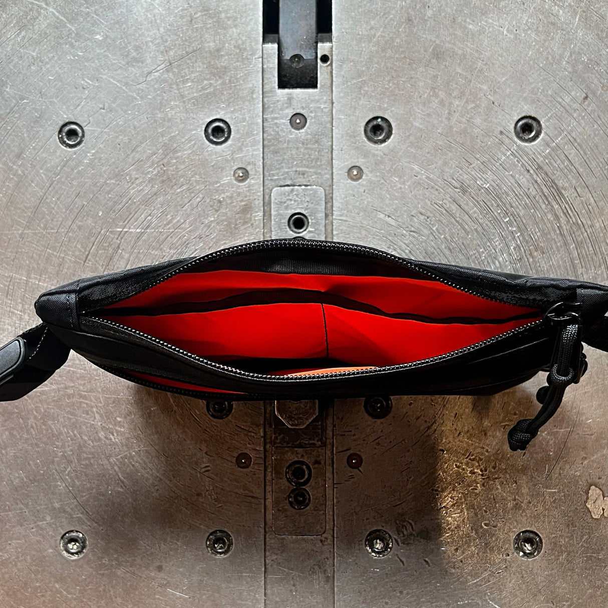 Defy Nefarious Pouch