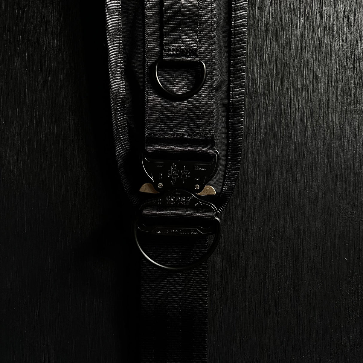Defy The Ultimate Crossbody Strap Cobra®