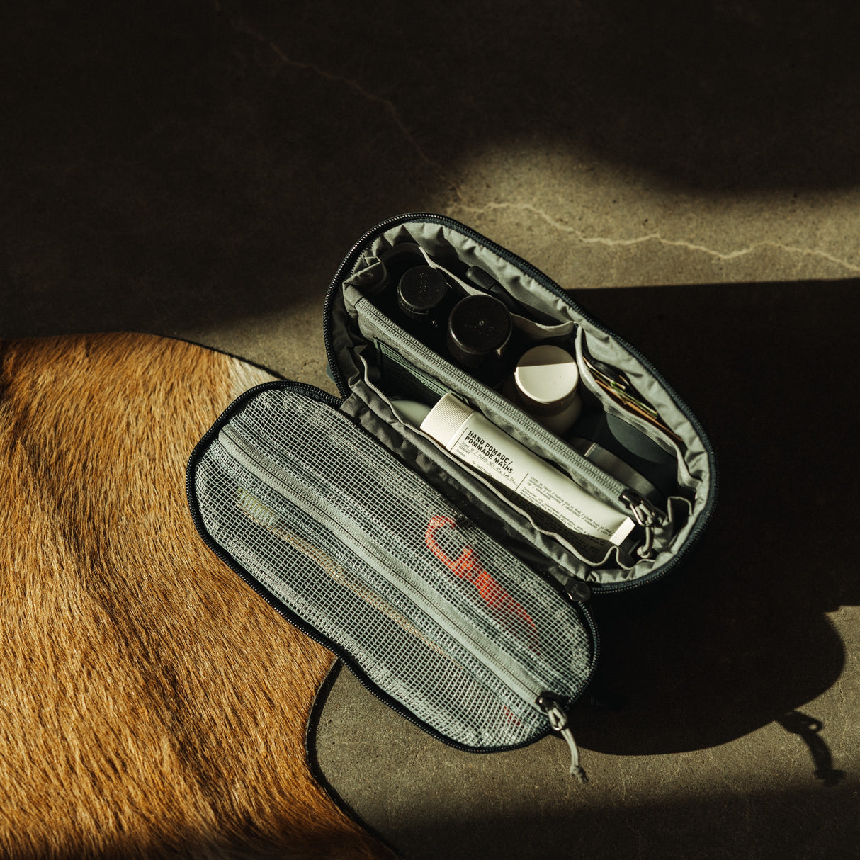 Evergoods Civic Access Pouch 2 L Konbu