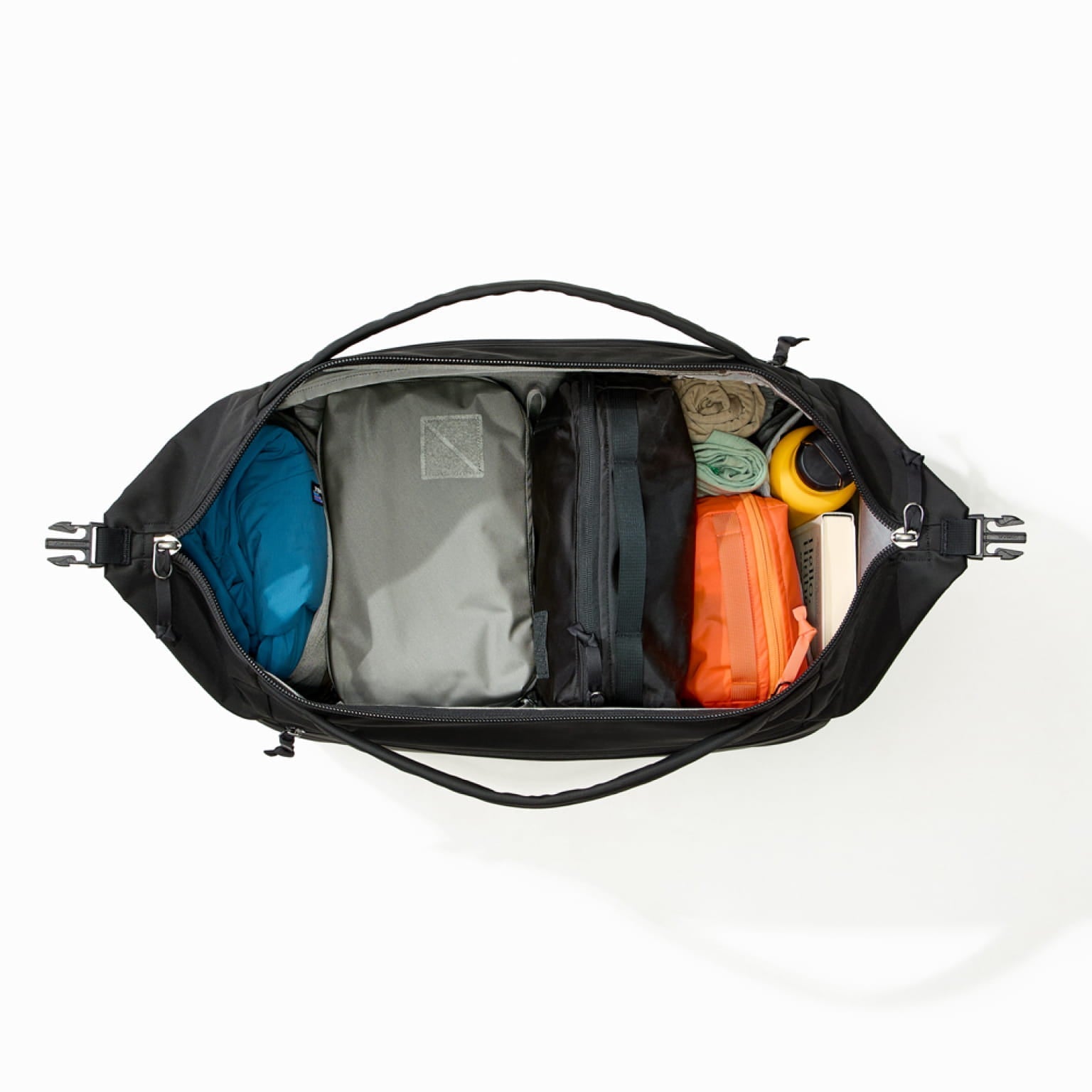 35 inch travelers duffel bag Evergoods Transit 35L Black Enjoy a large capacity Pacific Coast Signature 35 Inch