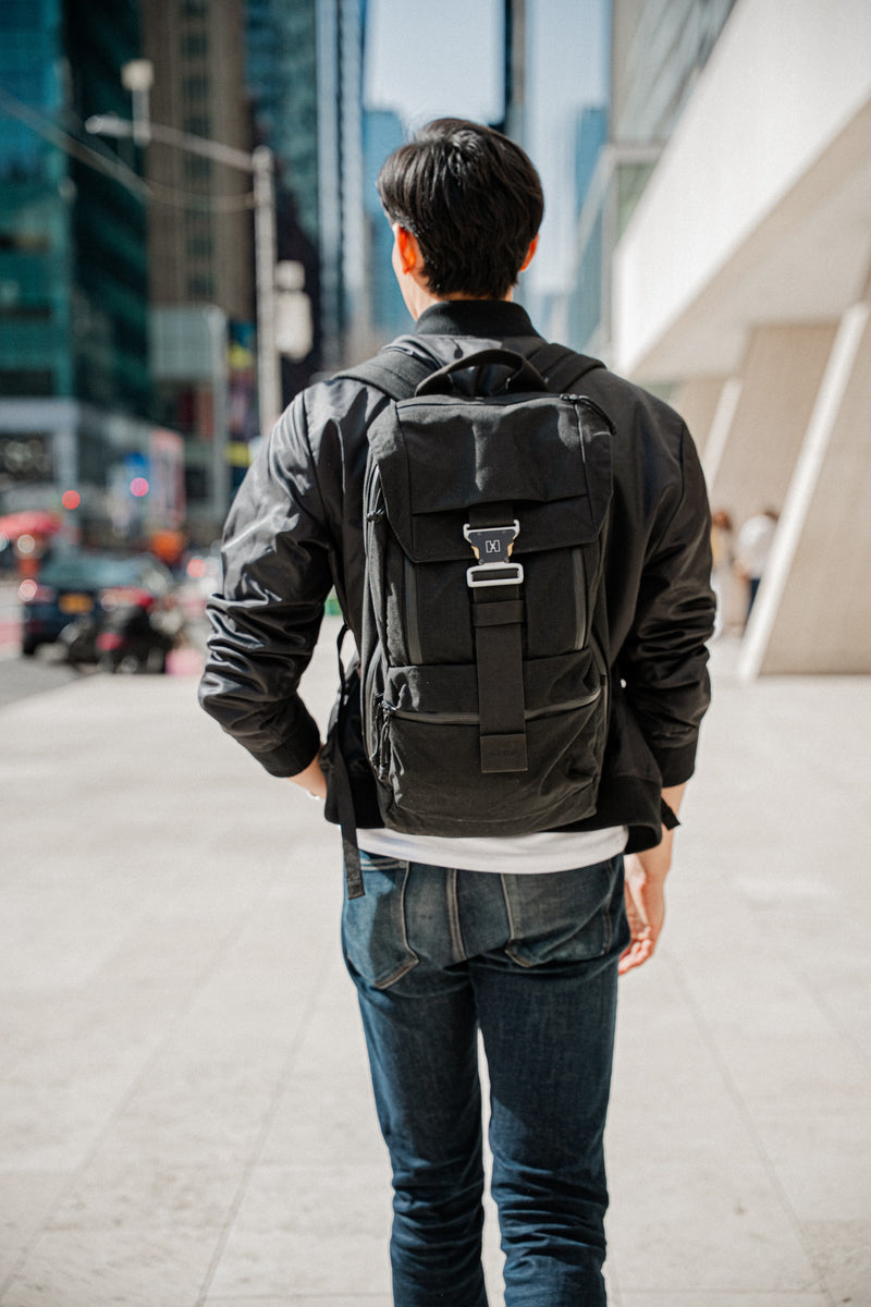 Huru Model H2 22 L Backpack