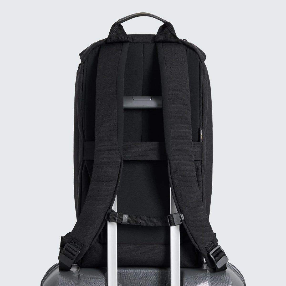 Huru Model H2 22 L Backpack