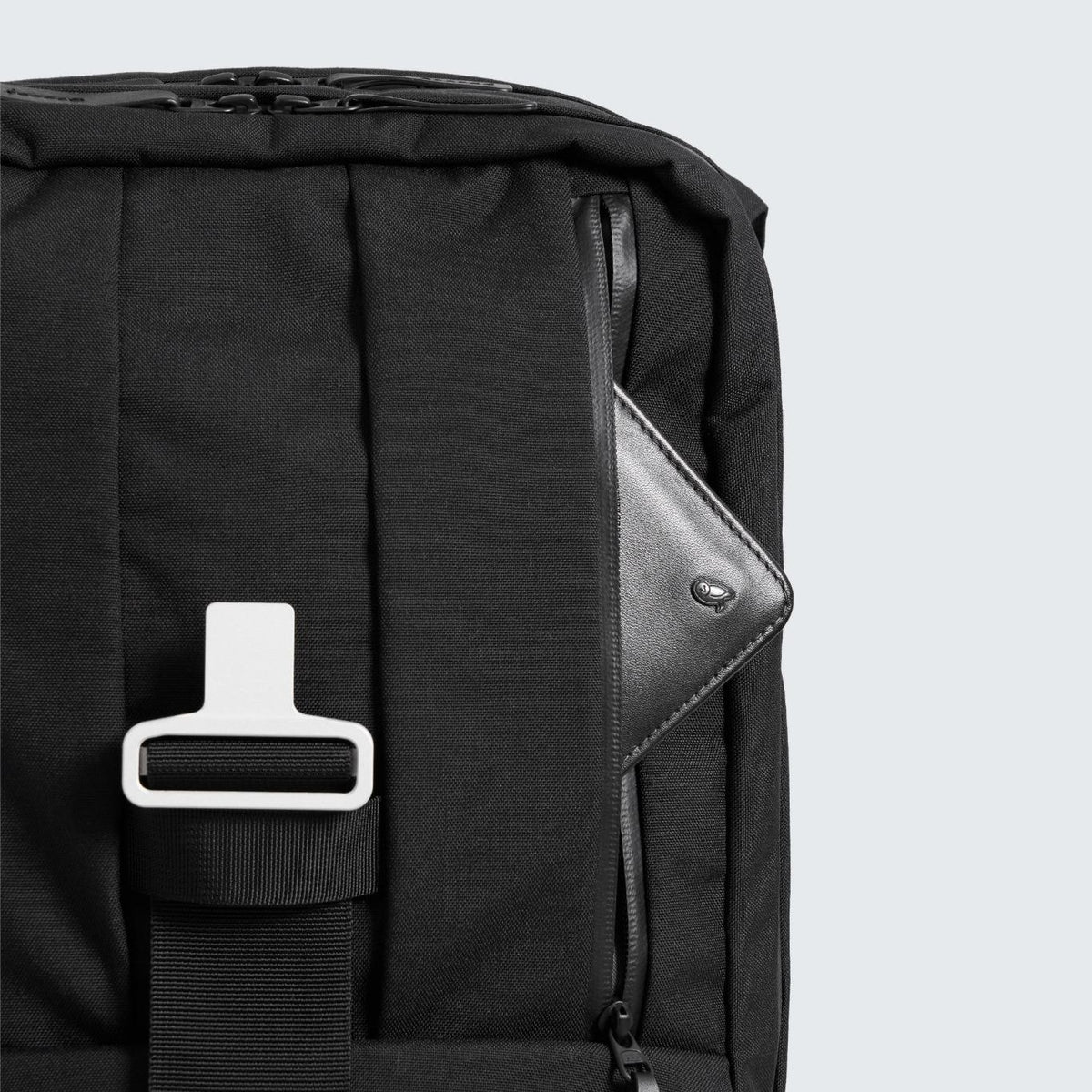Huru Model H2 22 L Backpack