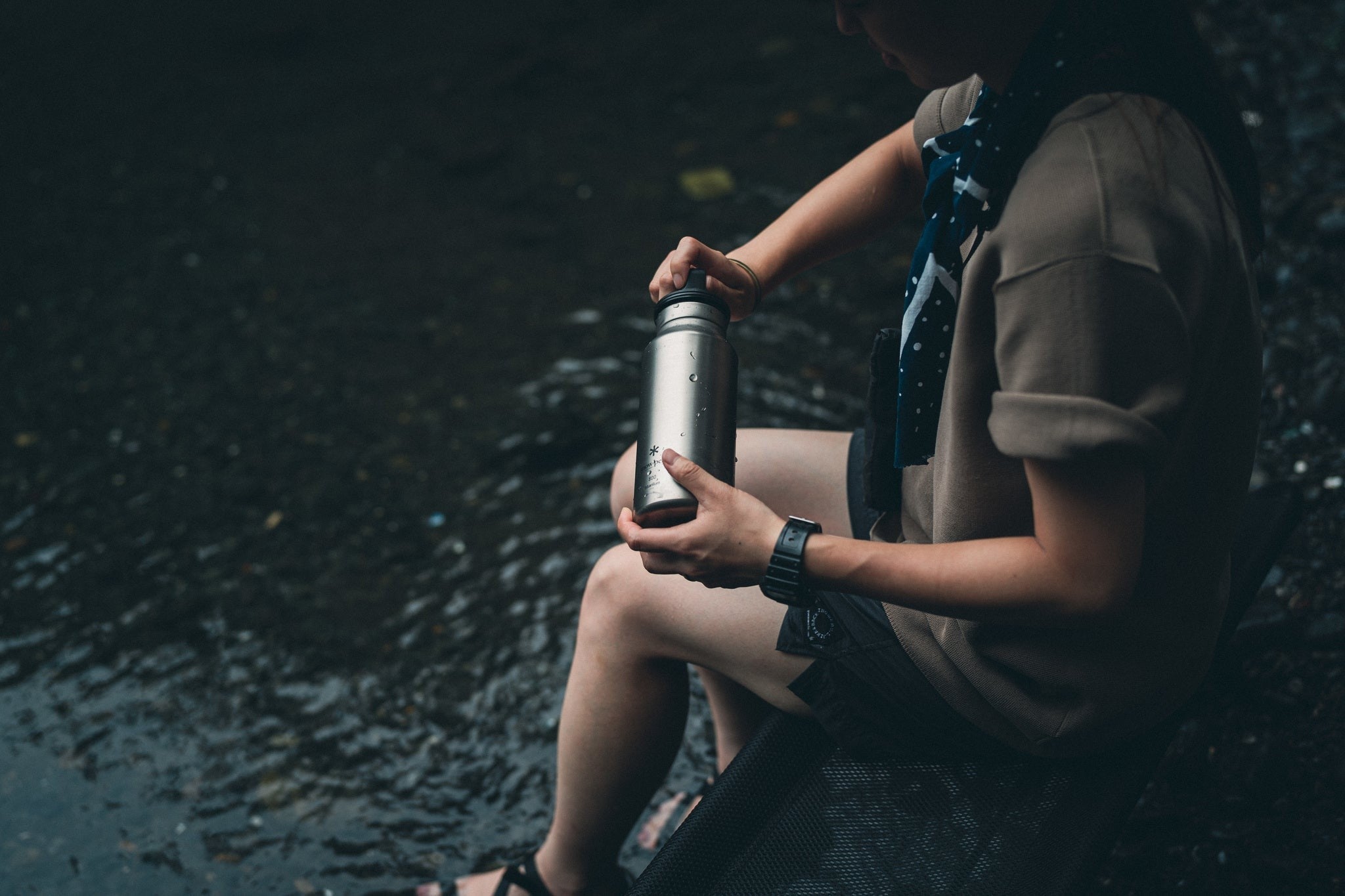 Snow Peak Titanium Aurora Bottle 800 ml – Mukama Snow Peak Titanium Aurora Bottle 800 ml – Mukama