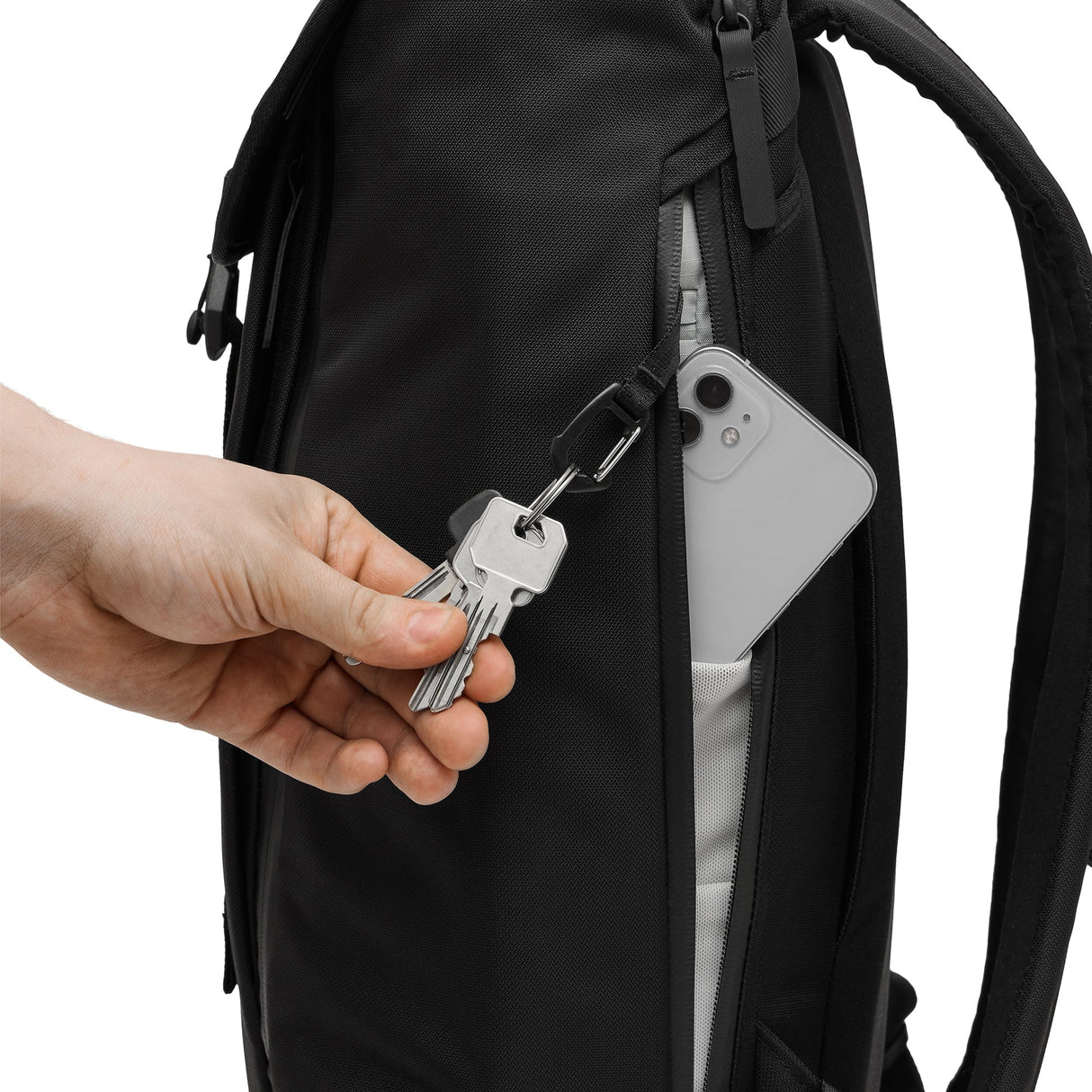 Modern Dayfarer Dayfarer Backpack 24 L