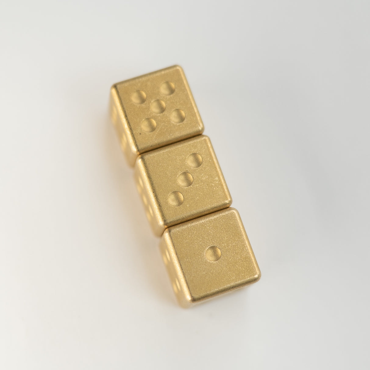 Mukama Brass Dice