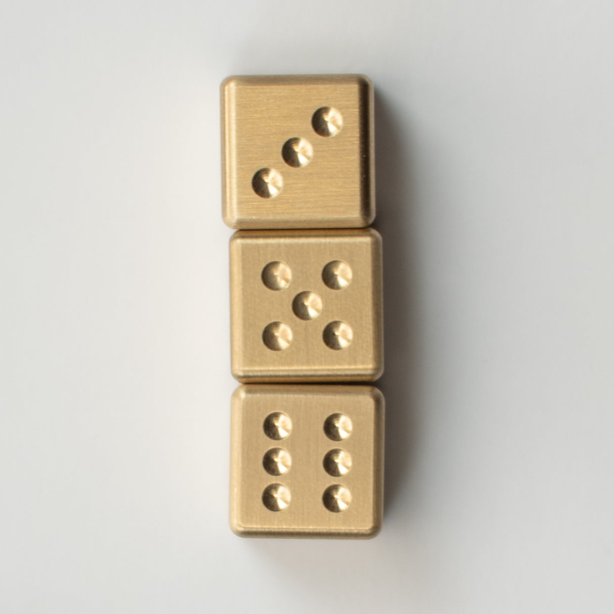 Mukama Brass Dice