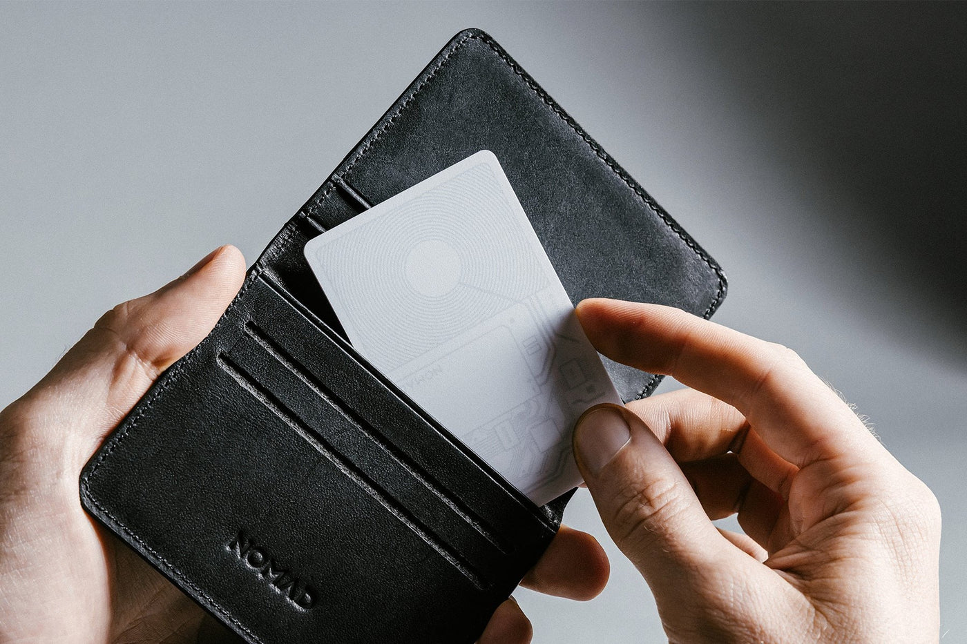 Nomad Tracking Card Air